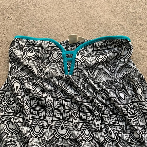 Roxy Halter Top - Picture 3 of 10